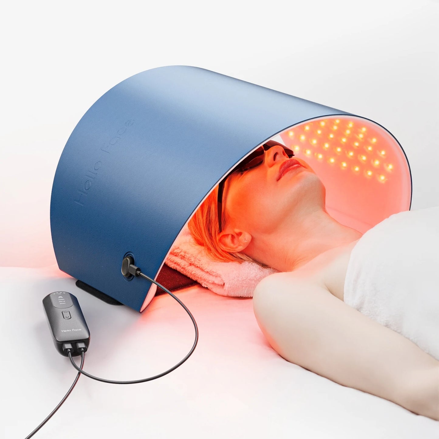 Hello Face, back, shoulders, L6 LED Light Mask, 630nm Red Light & 850nm