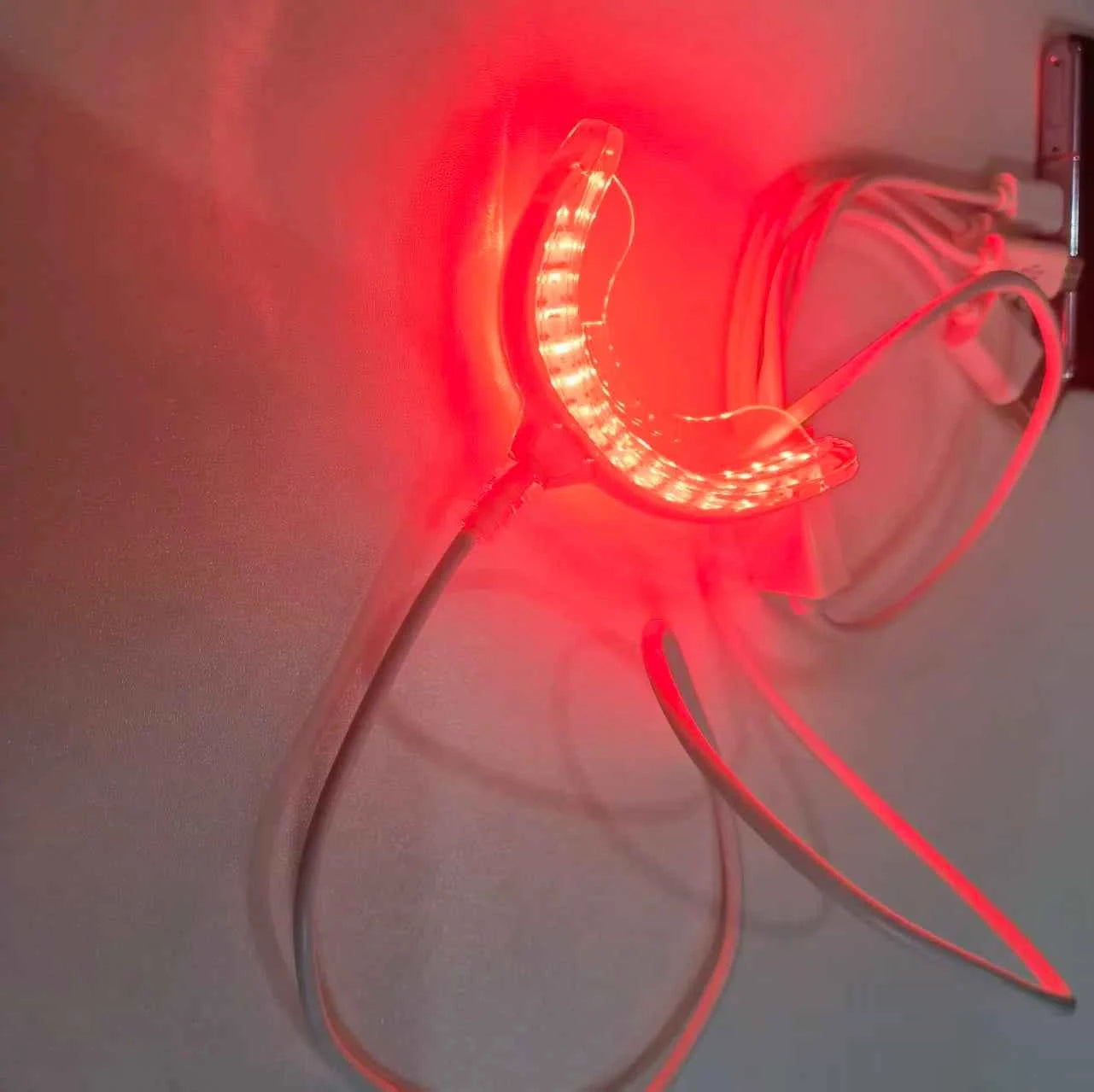 Starlite Smile Red Light Therapy Device, Gum Disease & Periodontal Treatment for Oral Care, Promotes Healing and Pain Relief